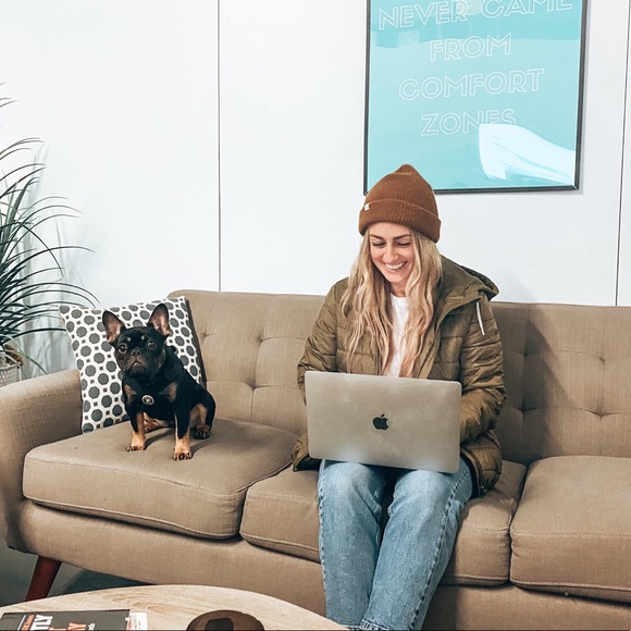 Meet your Posher, Alex - Picture 1 of 1